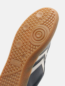 Classic Triumph Men Casual Lace-up Sneaker - Hummel India