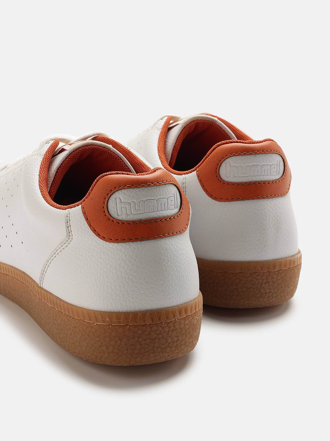 Classic Pinnacle Men Casual Lace-up Sneaker - Hummel India