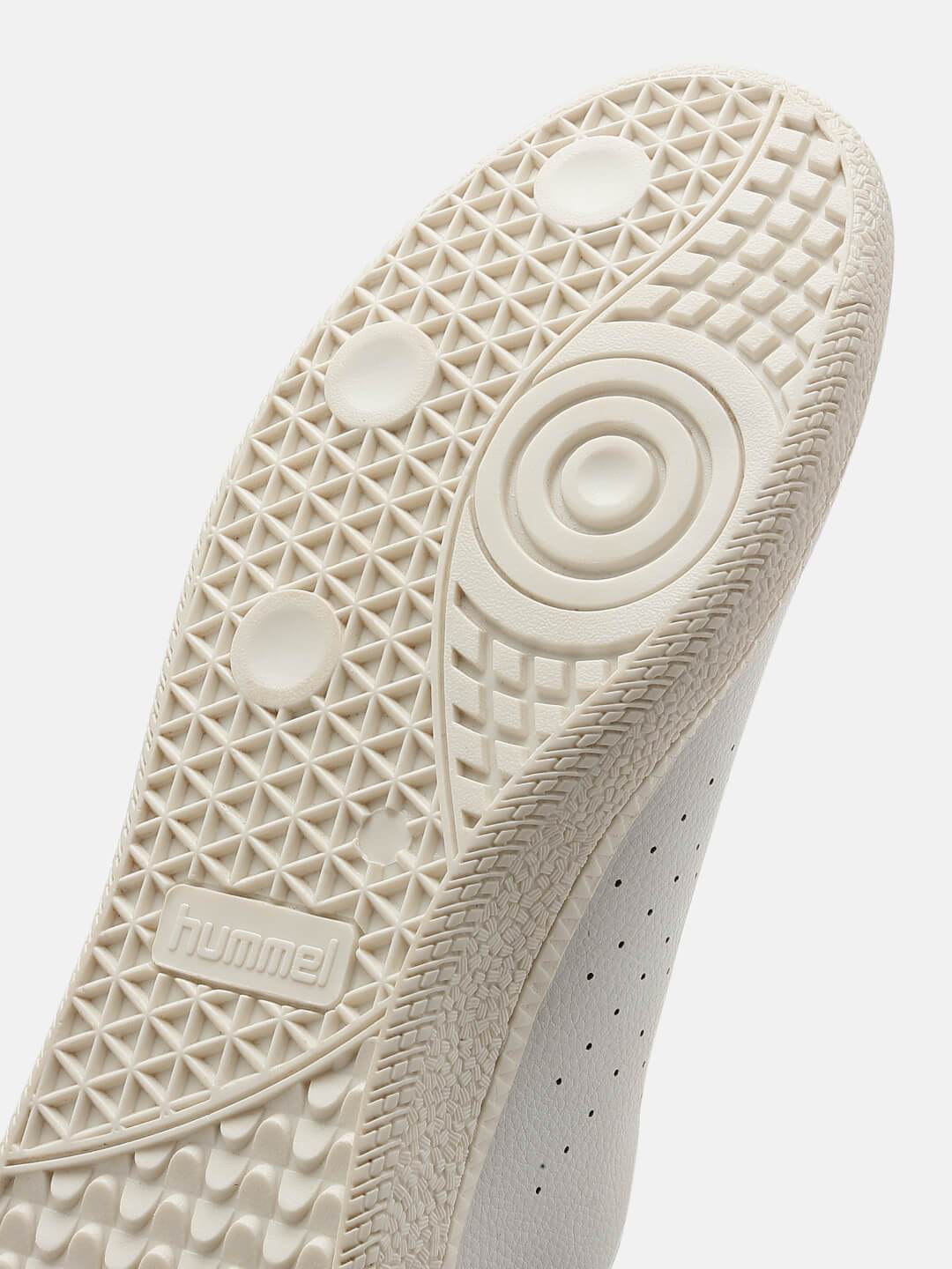 Classic Pinnacle Men Casual Lace-up Sneaker - Hummel India