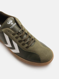 Classic Triumph Men Casual Lace-up Sneaker - Hummel India