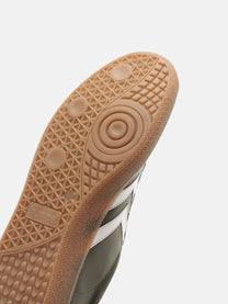 Classic Triumph Men Casual Lace-up Sneaker - Hummel India