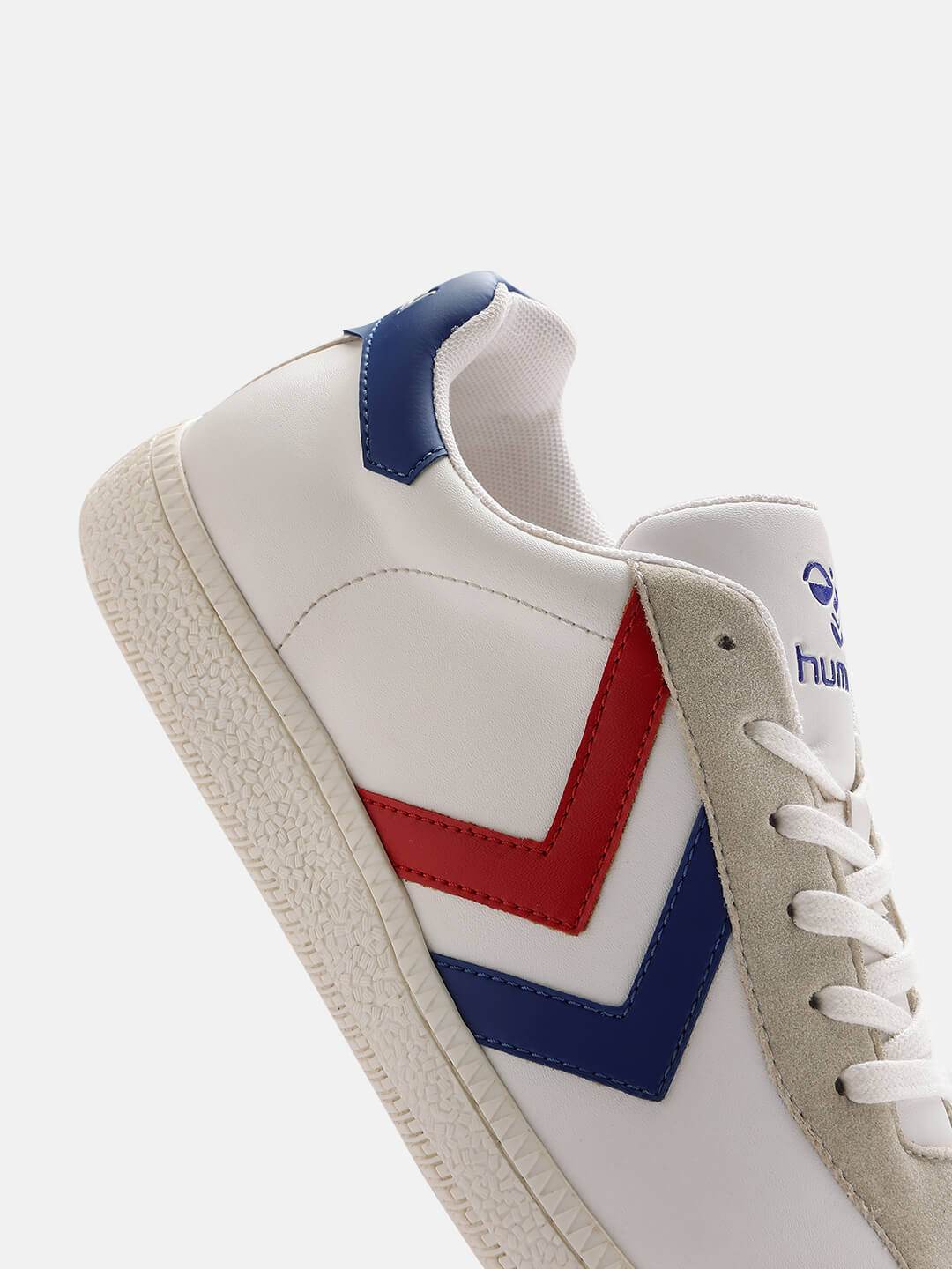 Classic Triumph Men Casual Lace-up Sneaker - Hummel India