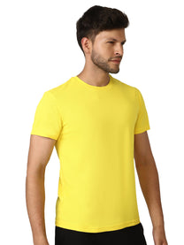 Hummel Budoc Men Polyester Yellow T-Shirt