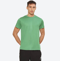 Hummel Budoc Men Polyester Green T-Shirt