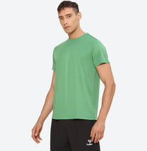 Hummel Budoc Men Polyester Green T-Shirt