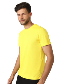 Hummel Budoc Men Polyester Yellow T-Shirt